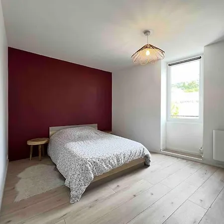 Apartment Avec Terrasse, Climatisation Et Parking Prive ! *